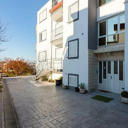 Apartment Studio Cerovsek