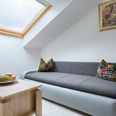 Apartment Studio Cerovsek Podstrana